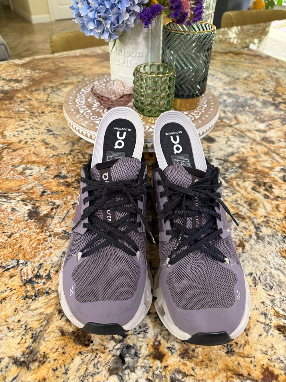 On Running Cloudflyer 4 Women's Athletic Shoes in Shark/Pearl - 9 - Picture 2 of 9
